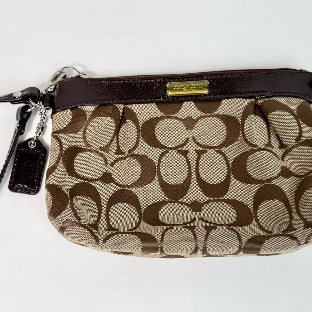 Coach Brown Signature Jacquard & Patent Leather Wristlet